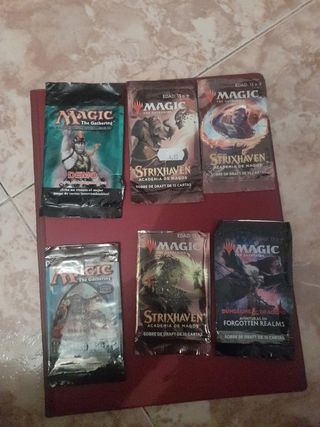 Sobres de cartas magic vacíos o.50euros cada 1