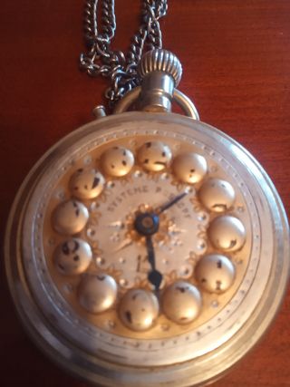 Reloj de plata muy antiguo