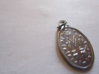 MEDALLA MARIA MILAGROSA AÑOS 50