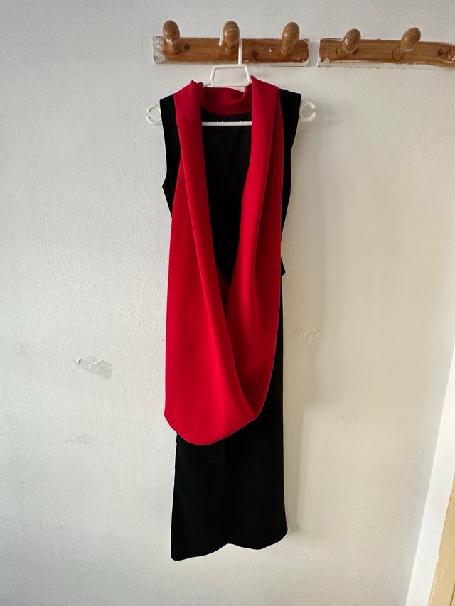 vestedo de carolina herrara