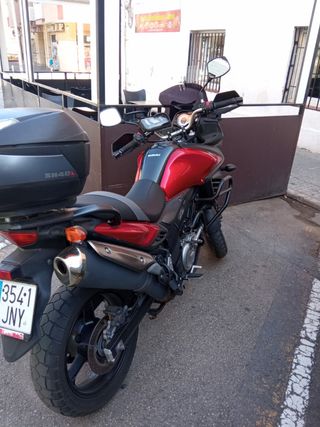 Suzuki v strom 650