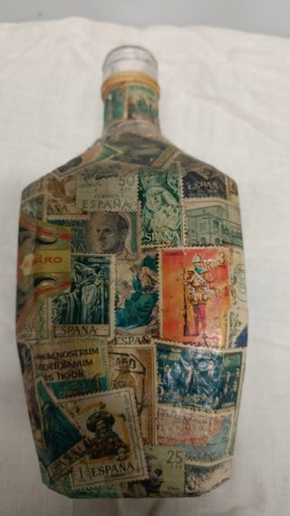 Antigua botella de licor 