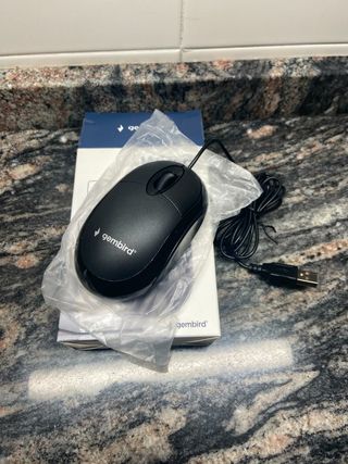 Teclado y ratón para PC.