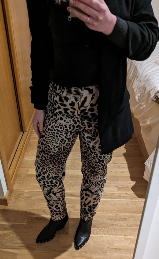 Pantalón leopardo animal print