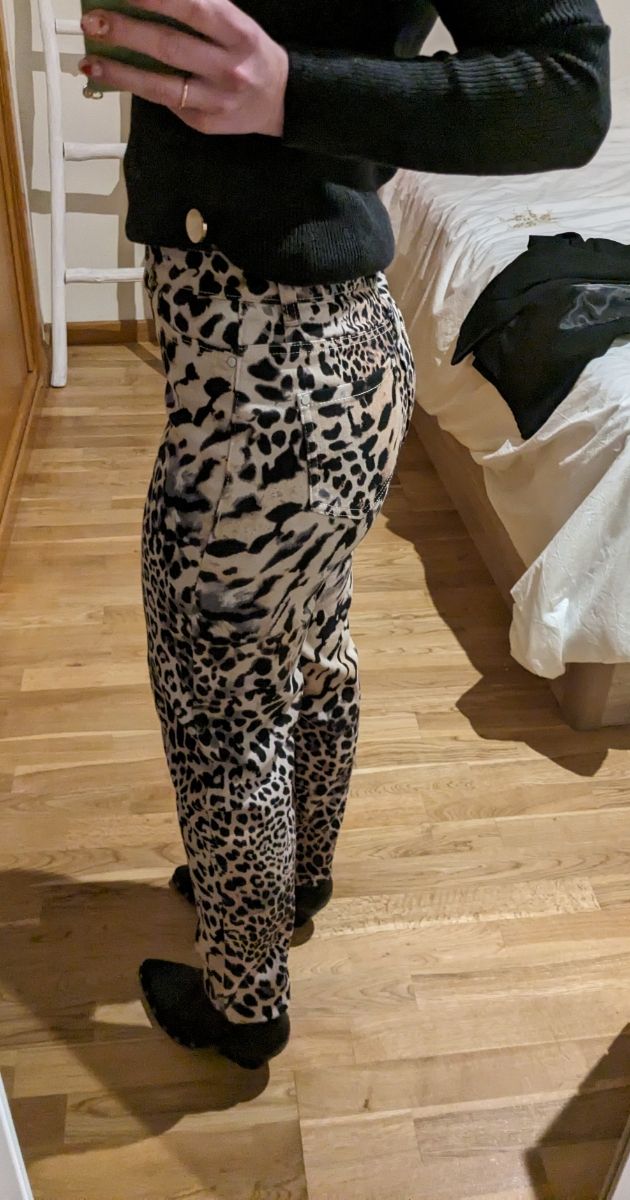 Pantalón leopardo animal print