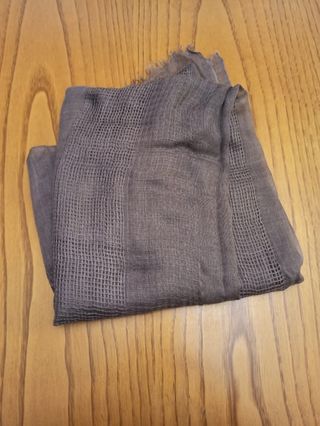 Pashmina mujer de color marrón Benetton 