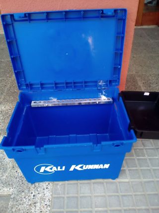 PESCA,BOTAS  y accesorios pesca- todo nuevo.