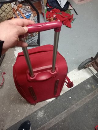 Maleta de viaje con ruedas