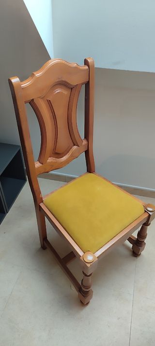 Mesa de comedor de castaño