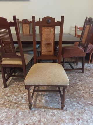 Mueble comedor está desmontado.