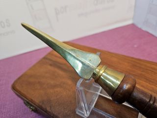 Conjunto lupa y abrecartas antiguos