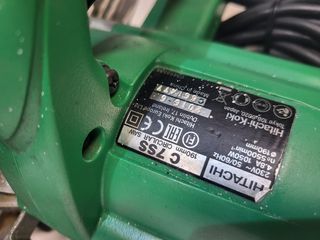 Sierra circular Hitachi