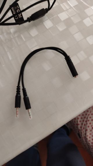 Cuffie gaming con luci RGB e microfono
