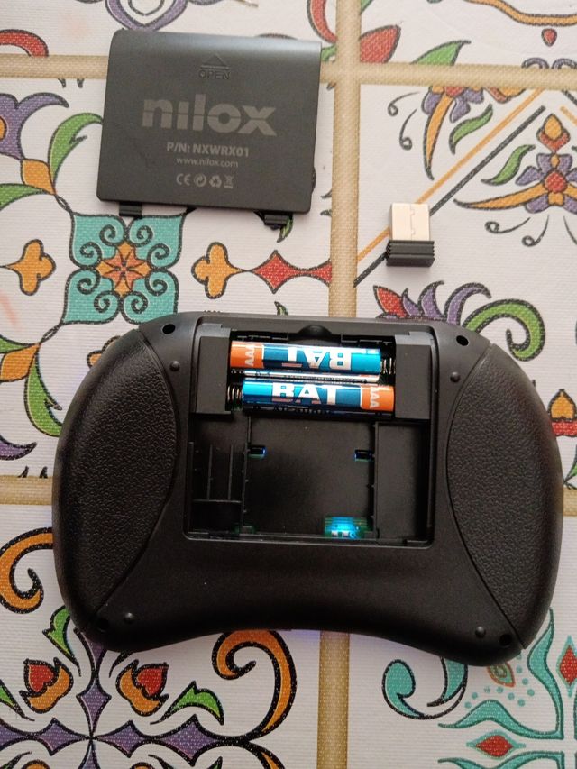 Teclado con ratón inhalambrico