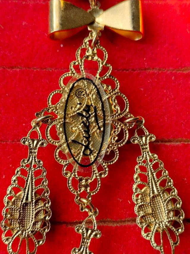 pendientes alta bisutería de piedra