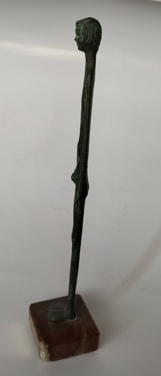 Figura etrusca bronce