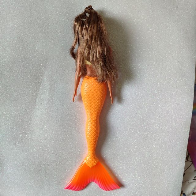 Barbie sirena híbrida. Cabeza de made to move cuer