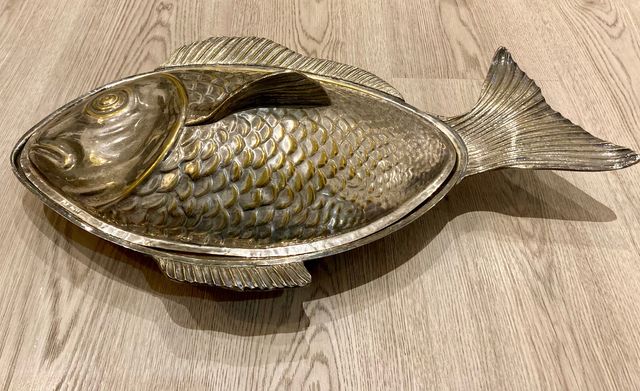 Fuente en metal planteado Antigua. Anos 50