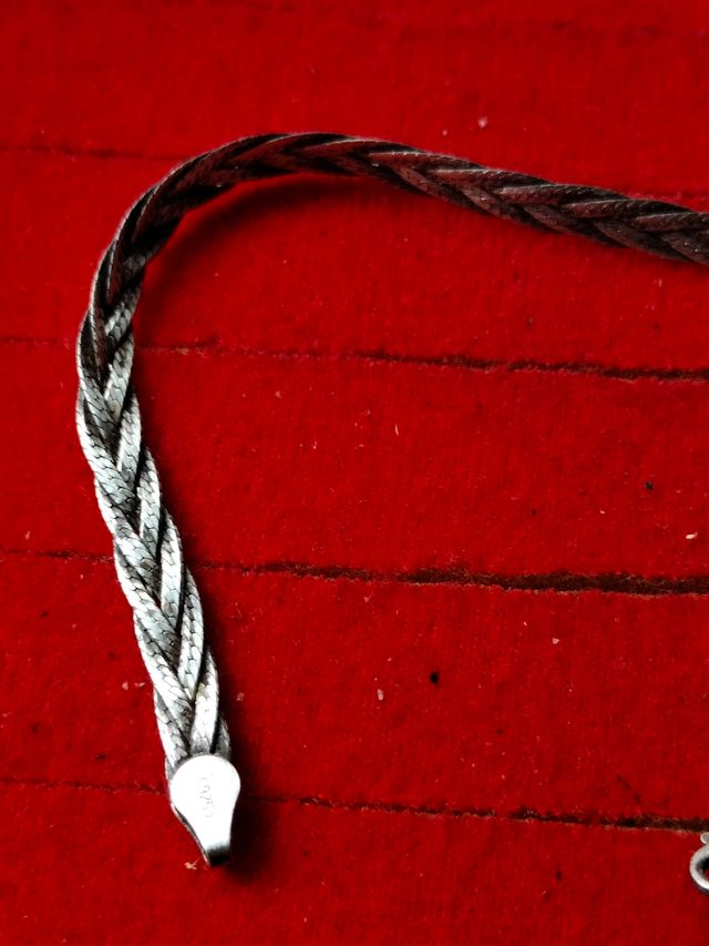 Bonita pulsera de plata