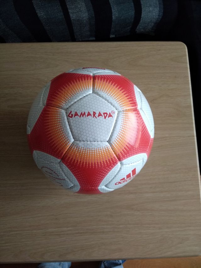 Balón pelota Adidas Gamarada olimpiadas 2000
