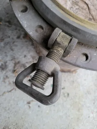 Portillo ojo de buey de bronce.(Precio negociable)