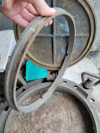 Portillo ojo de buey de bronce.(Precio negociable)