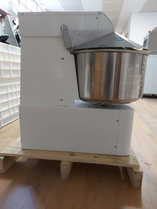 AMASADORA ESPIRAL 30 LIROS