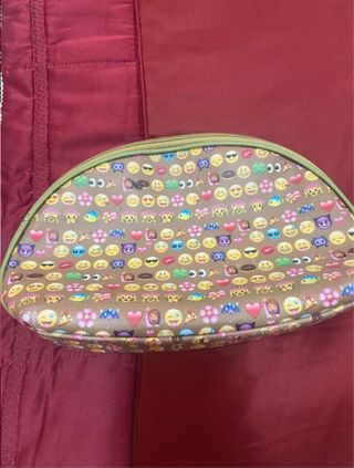 pochette per make-up