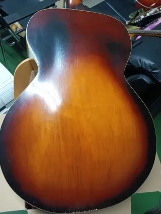 Guitarra Kay archtop vintage años 60 made in USA