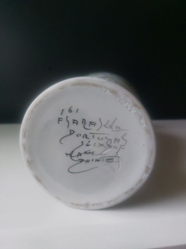 Jarrón pintado a mano