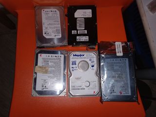 Lote de discos duros