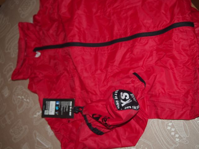 Jacket tipo k-way mec in a sac taglia XS rossa/ner