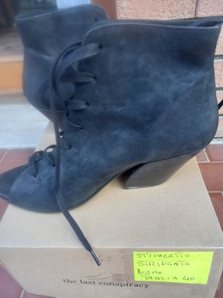 the last conspiracy  Stivaletto donna stringato