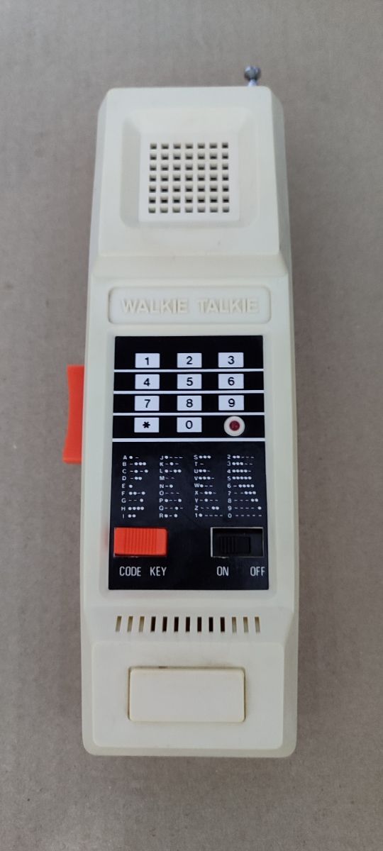 Walkie talkie