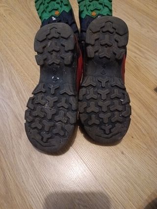 Zapatillas montaña t29