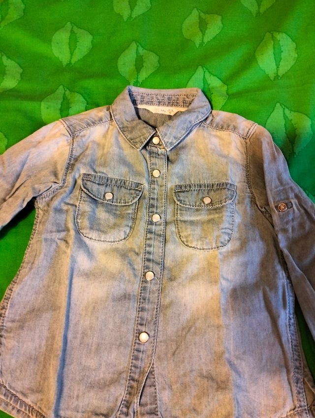 Camisa vaquera.talla 12/18 meses