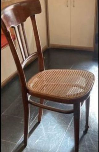 2 SEDIE MODELLO "THONET  e 3 CAMPAGNOLE ANTICHE 