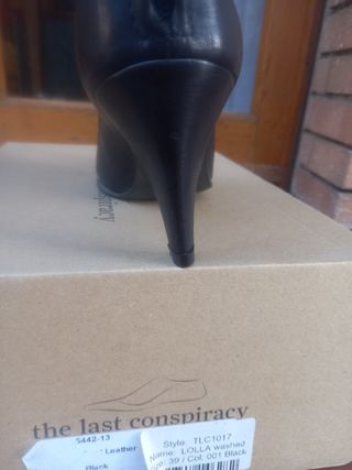 the last conspiracy  Stivaletto donna