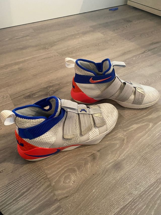 Zapatillas LeBron James