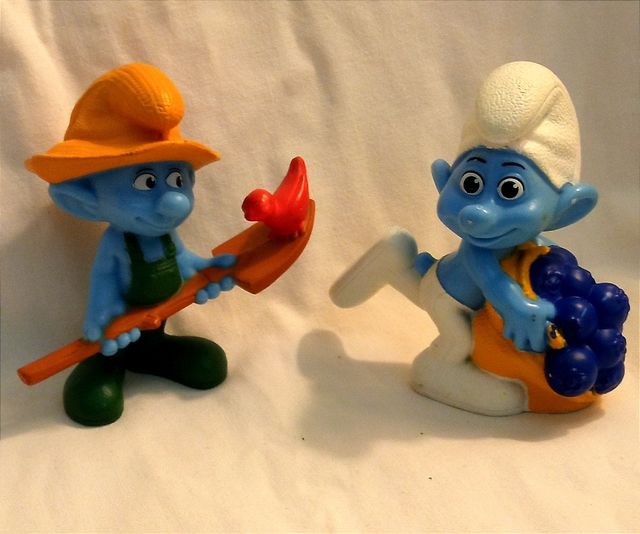 Smurf 2011  farmer greedy carica bacche peyohe