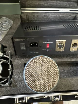 Perception Microphones AKG 820 PERCEPTION TUBE