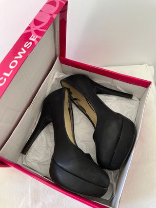 Zapato salon tacon negro 39