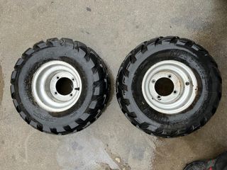 Ruedas traseras Quad 200 18x9.50-8