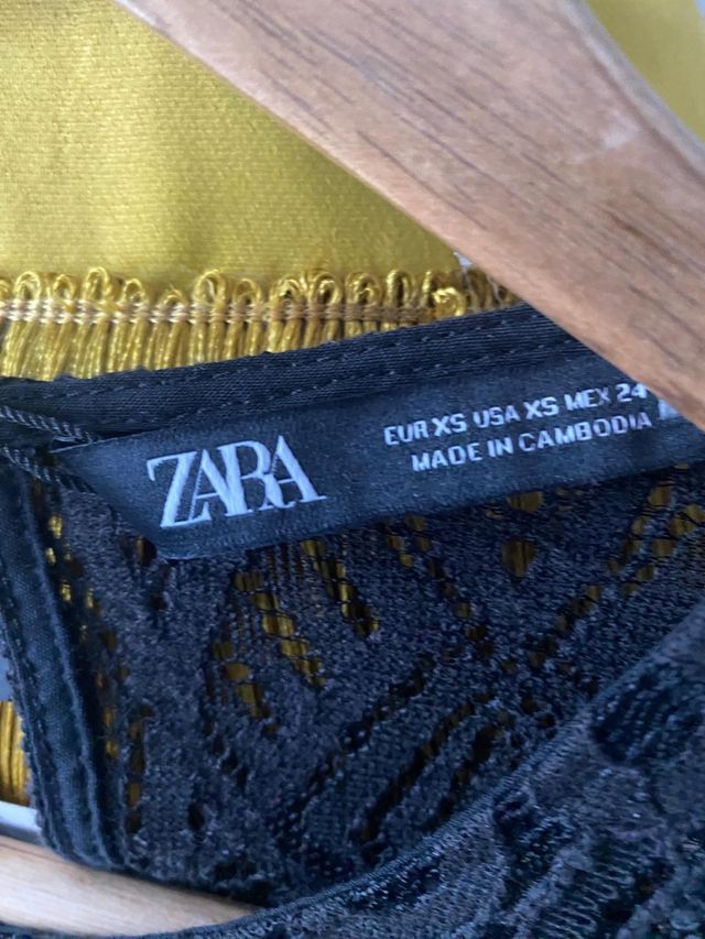 Camiseta de encaje de Zara