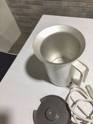 Se vende CALENTADOR de LECHE UFESA❗️12€❗️