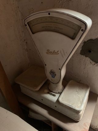 Se vende bascula antigua