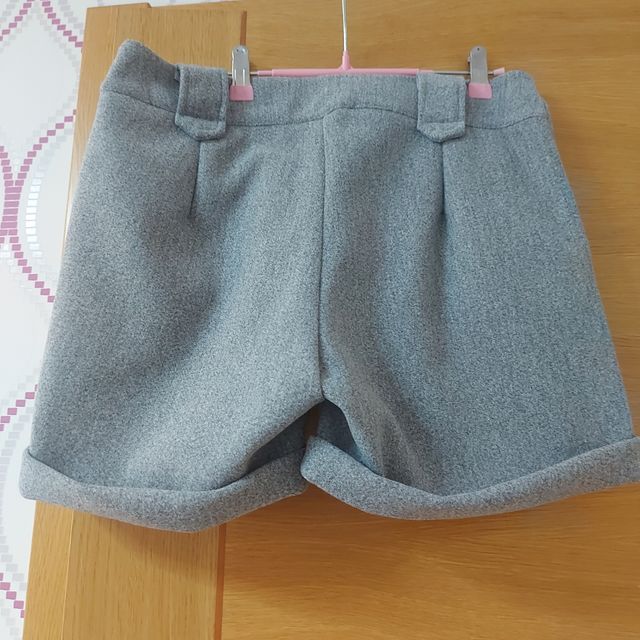 Short Gris