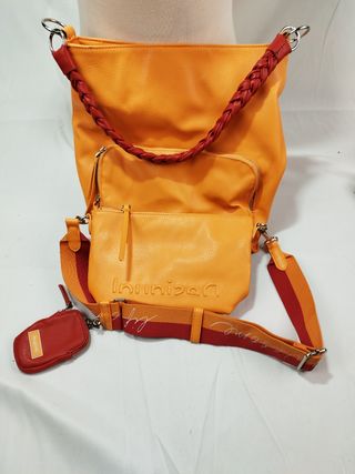 Bolso desigual naranja 