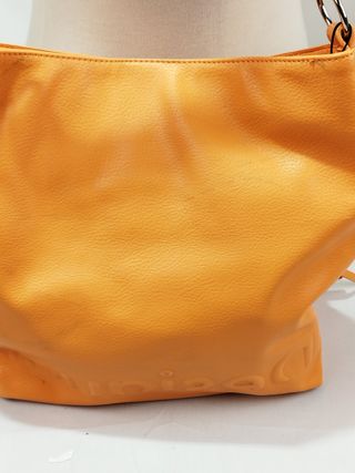 Bolso desigual naranja 