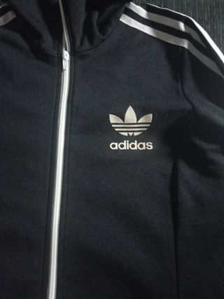 Sudadera Adidas clasic negra vintage